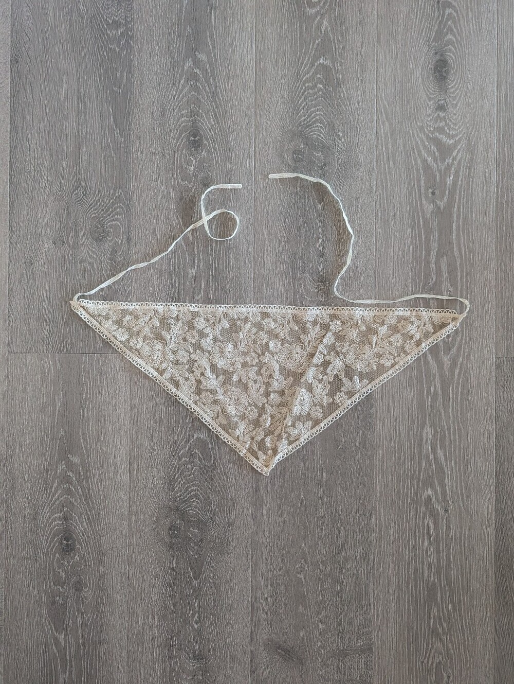 American Vintage Crochet Bandana